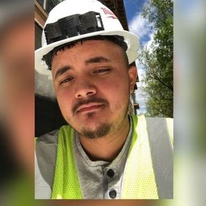 Meet your Posher, Victor manuel